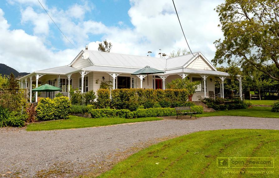 1671_South_Road_Open2View.JPG