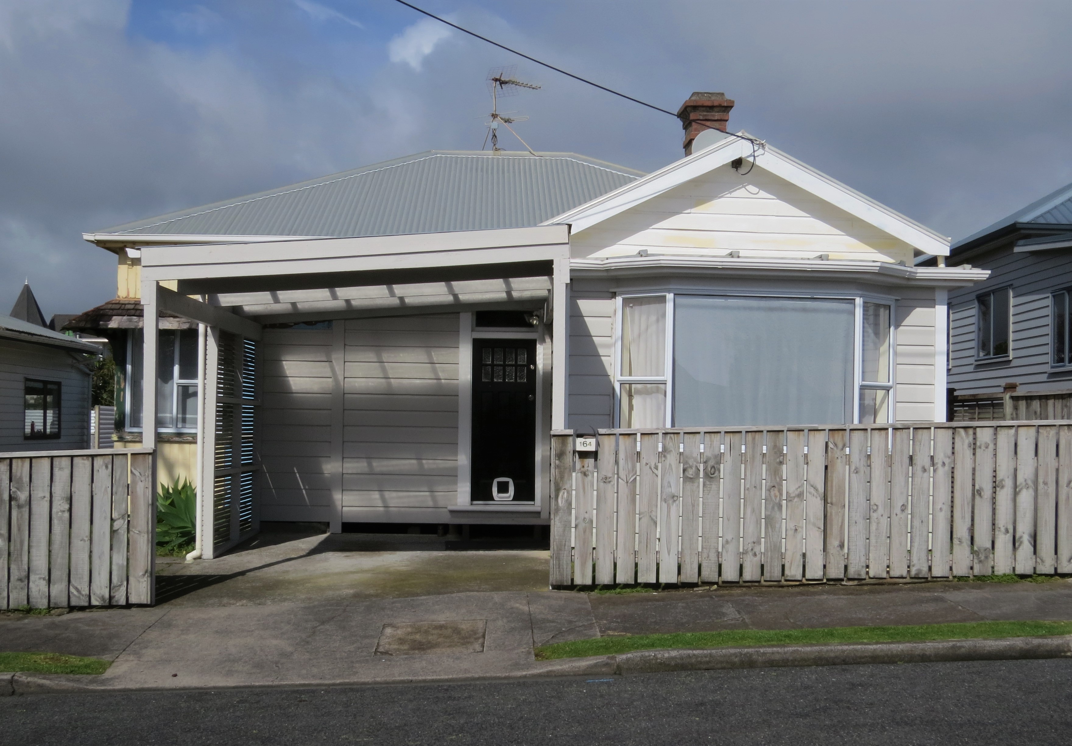 164_Molesworth_Street_2017.JPG