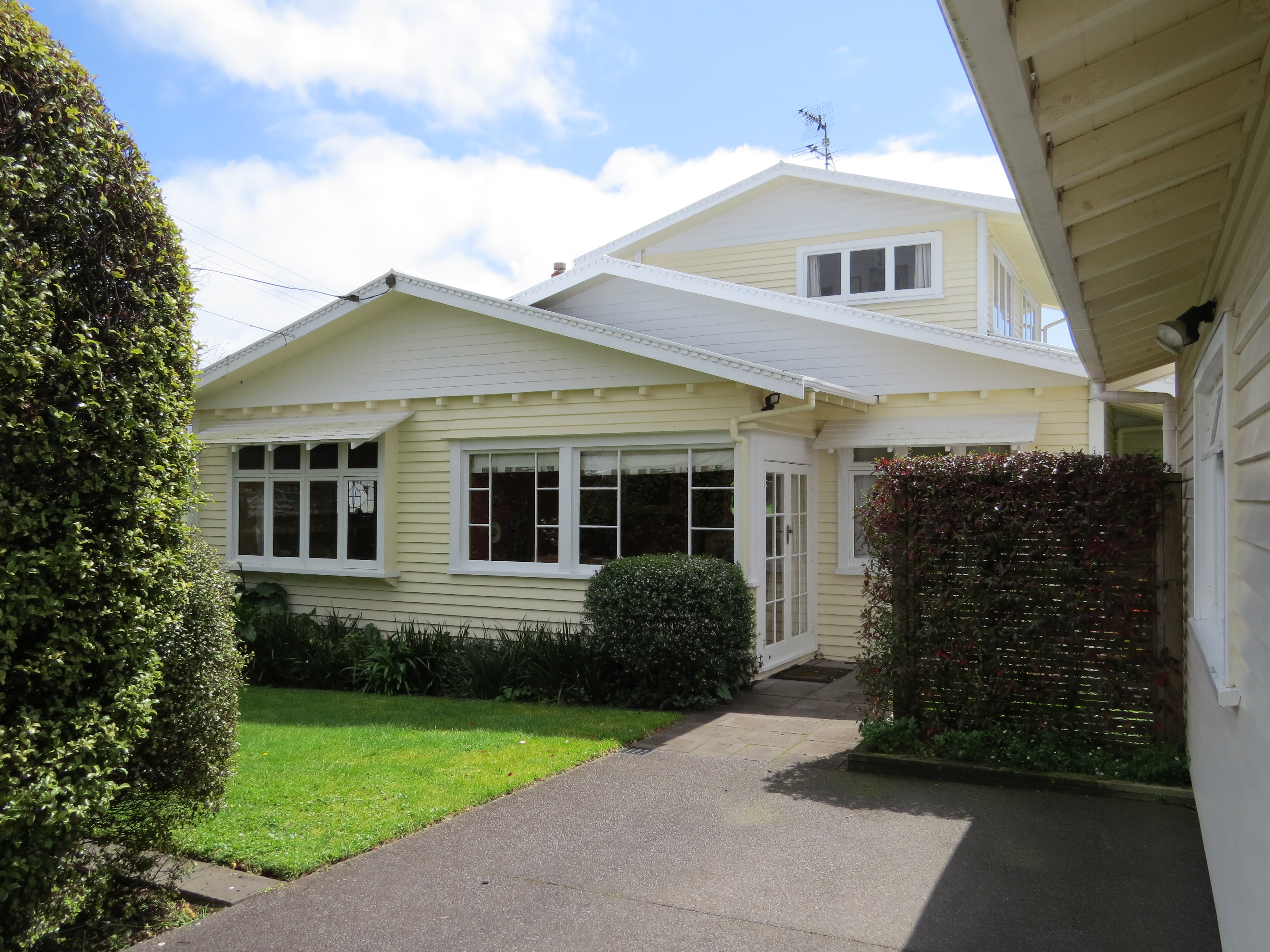 17_Holsworthy_Road_2017.JPG