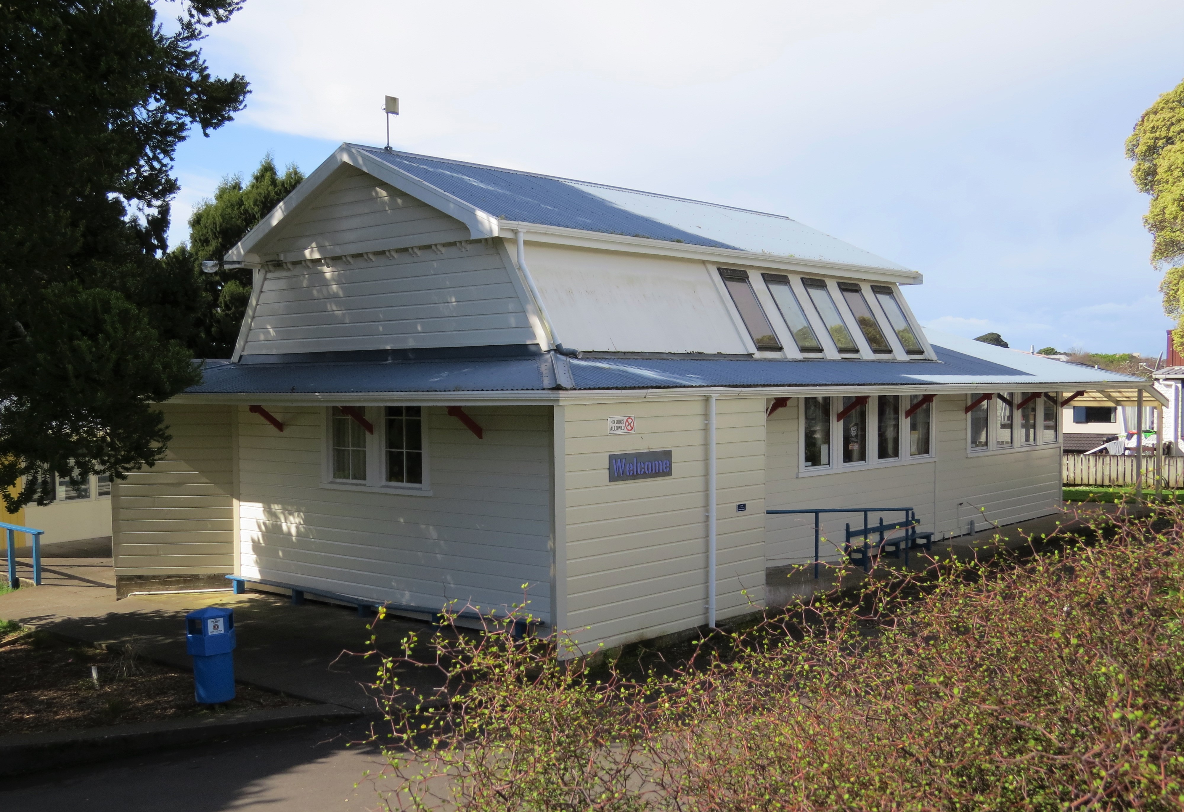 West_End_School_Special_Classroom_2017.JPG