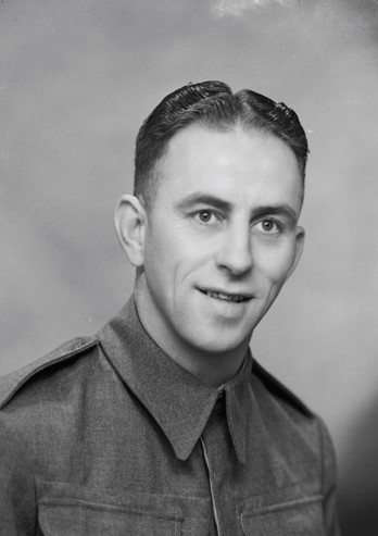 Norman Lealand SW1943 0806