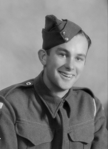 Bullot, Owen Serviceman SW1942 0700